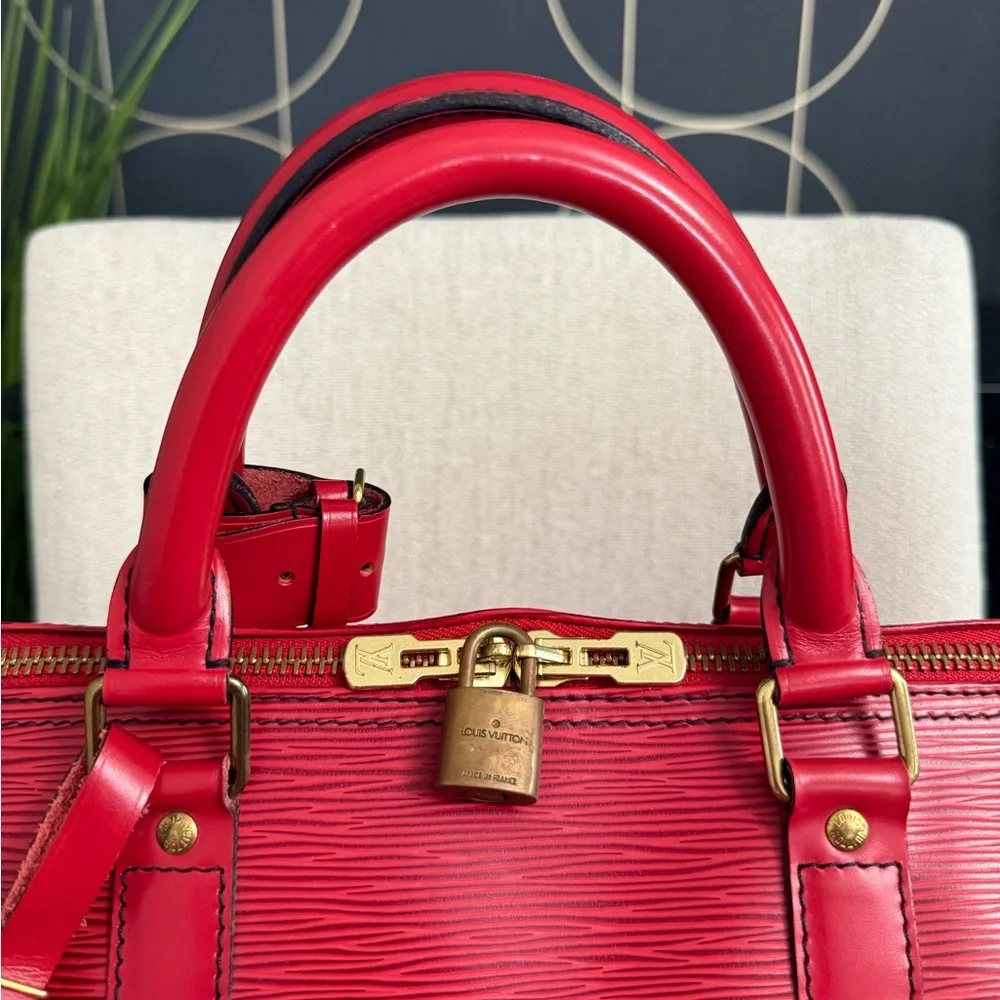 Authentic Louis Vuitton unisex Keepall 50 travel bag red Epi leather - Picture 5 of 16